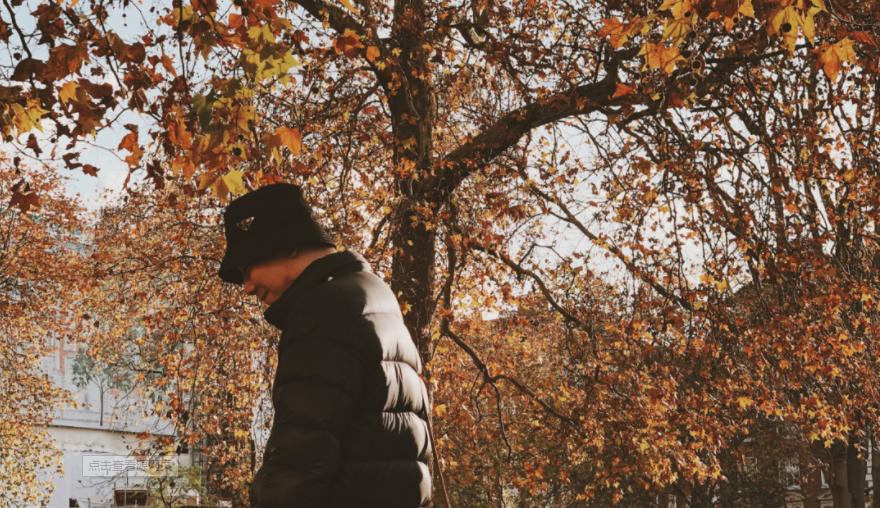 现在是春天穿什么好看又保暖,很实用的保暖穿搭推荐