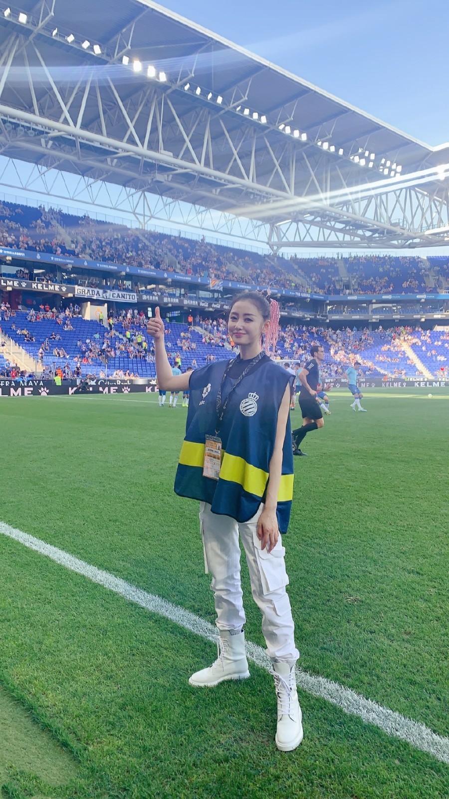 张天爱很装,张天爱超酷造型