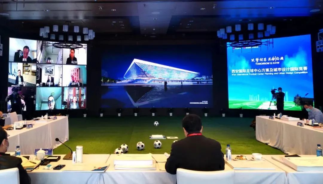 西安5人制足球场施工,西安容纳6万人的足球场