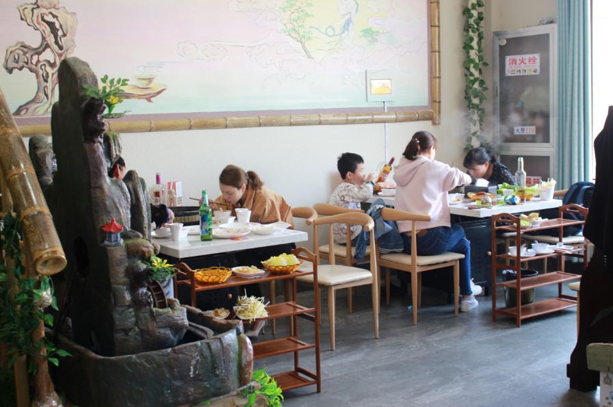 如何经营好一个火锅店视频,鱼火锅怎样加盟连锁店赚钱