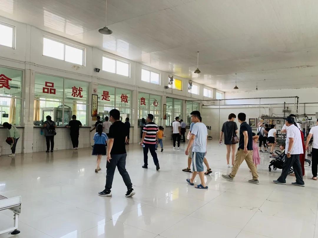 陕西丹凤葡萄酒厂西安总经销,渭南丹凤葡萄酒厂新闻报道