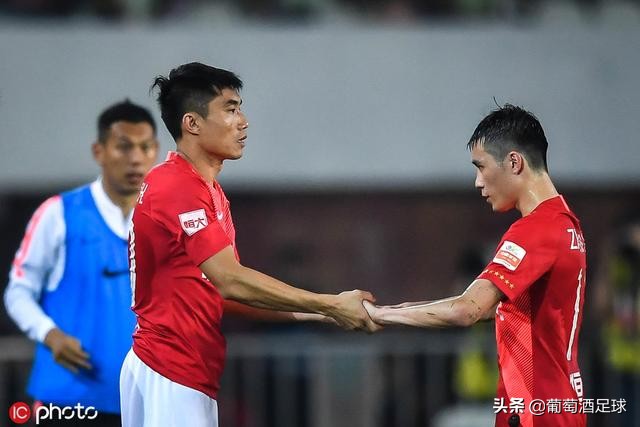 里皮太难了！媒体质疑国足培养新人球迷：要不你来吧