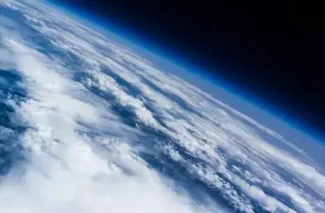 【世界地球日】海龟鼻子里扎进一根12厘米吸管，看得人心疼！