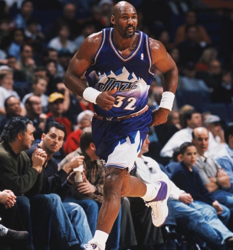 x哥完整视频,乔丹天行者