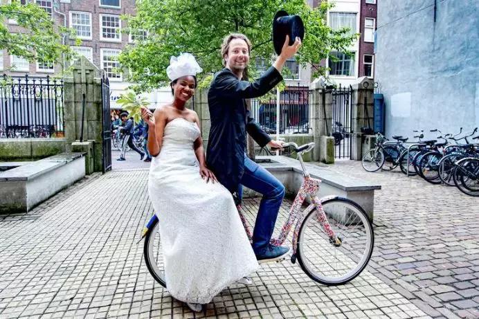 去荷兰旅行结婚,荷兰旅游新玩法视频