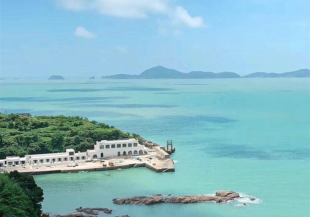 “海上小丽江”！这小城承包了海岛最美春色