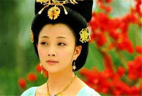 杨贵妃为何如此受唐玄宗宠爱,杨贵妃为什么能受到唐玄宗的宠爱