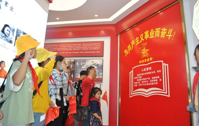 双节相逢埇桥区各校“五个一”根植家国情怀