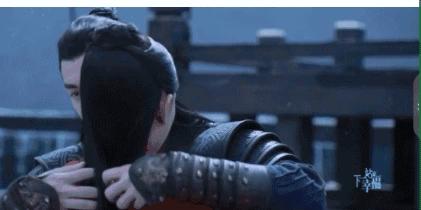 中国电视剧特效退化史：AI换头没《西游记》逼真，投资4亿效果5毛