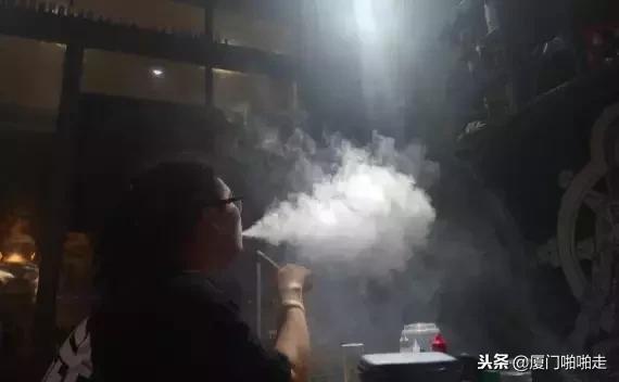 易烊千玺来厦门开演唱会吗,校园演唱会易烊千玺