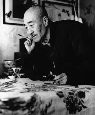 近现代维吾尔族人物画家,近现代画家谁的画最值钱