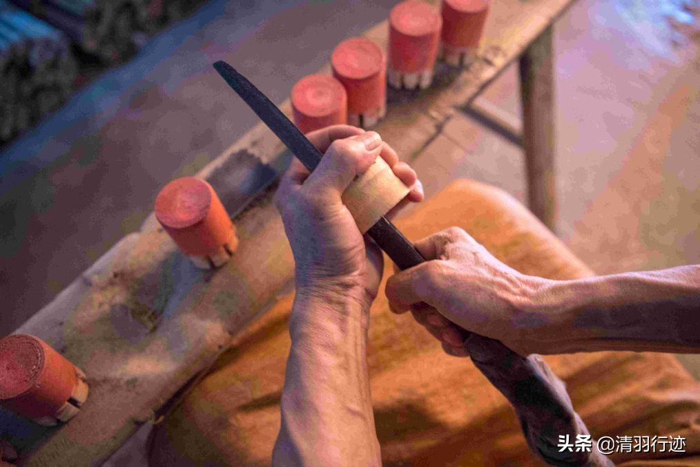 手艺传承之油纸伞,油纸伞工艺传承背后的故事