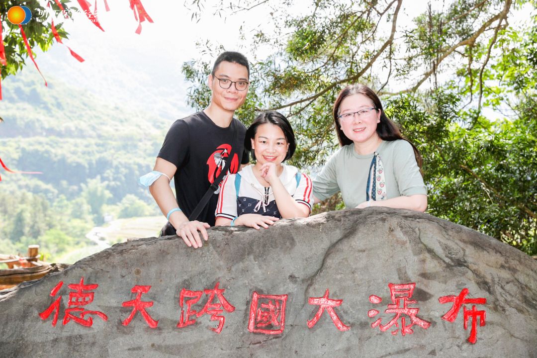 绿城叙话，明亚绽放保险力量之花