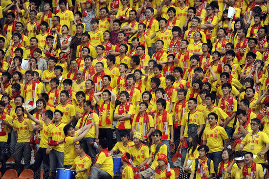 中国职业足球队现状分析,中国职业足球的荒漠与绿洲