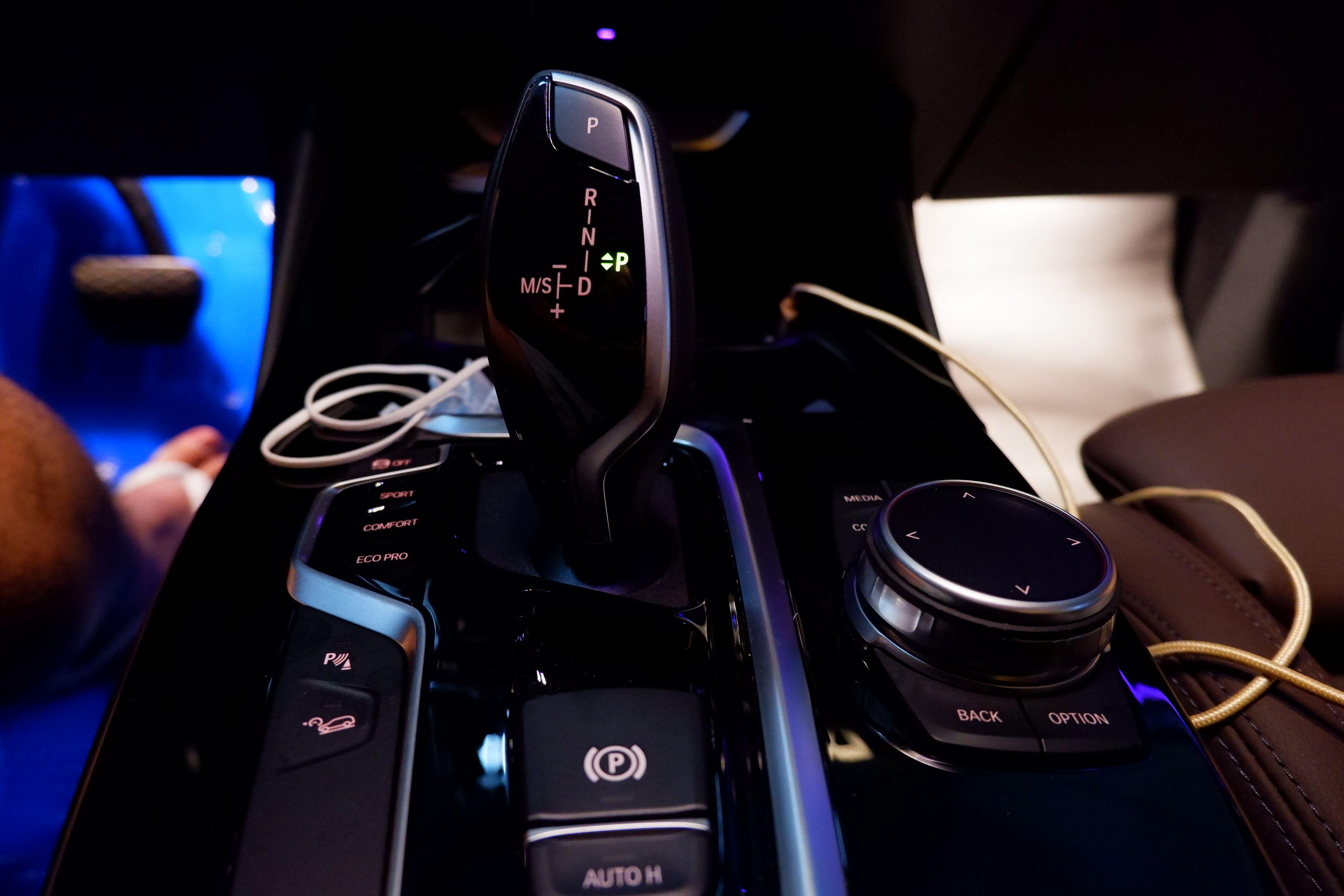 bmwx32022款,bmwx3车载快充