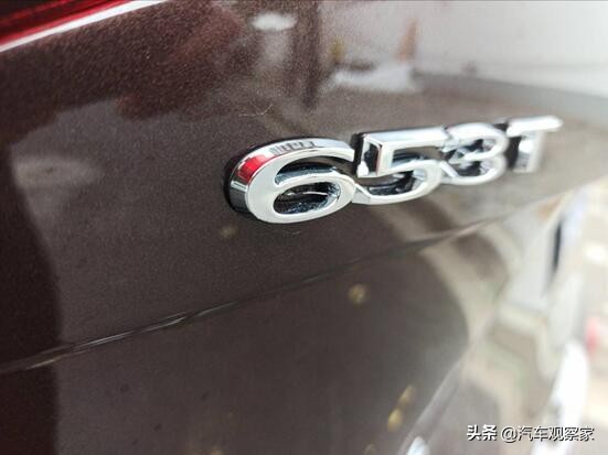 别克gl82014经典版陆尊,别克gl82022款652t豪华测评