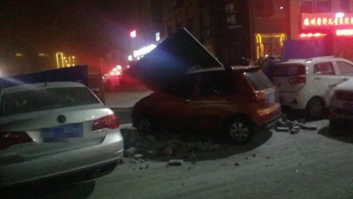 青岛10级大风人员伤亡,山东省青岛市大风预警