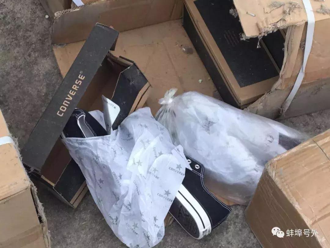 万斯匡威鞋视频,万斯鞋匡威