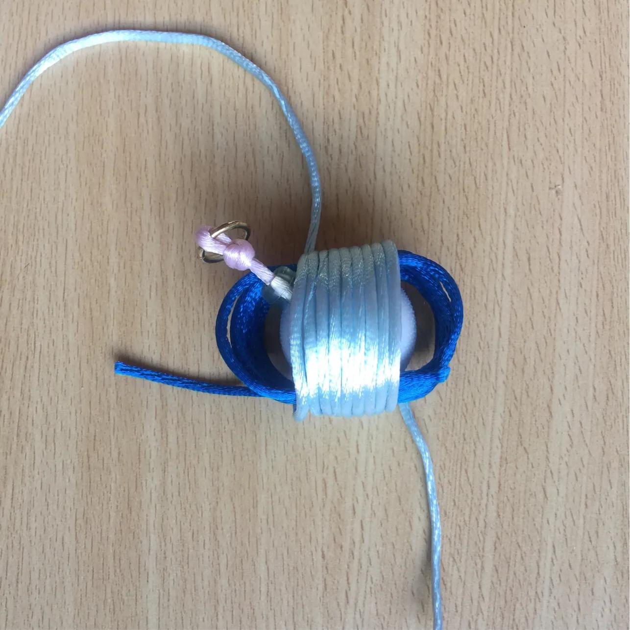 足球挂件钥匙扣diy,钥匙挂件小球的编法