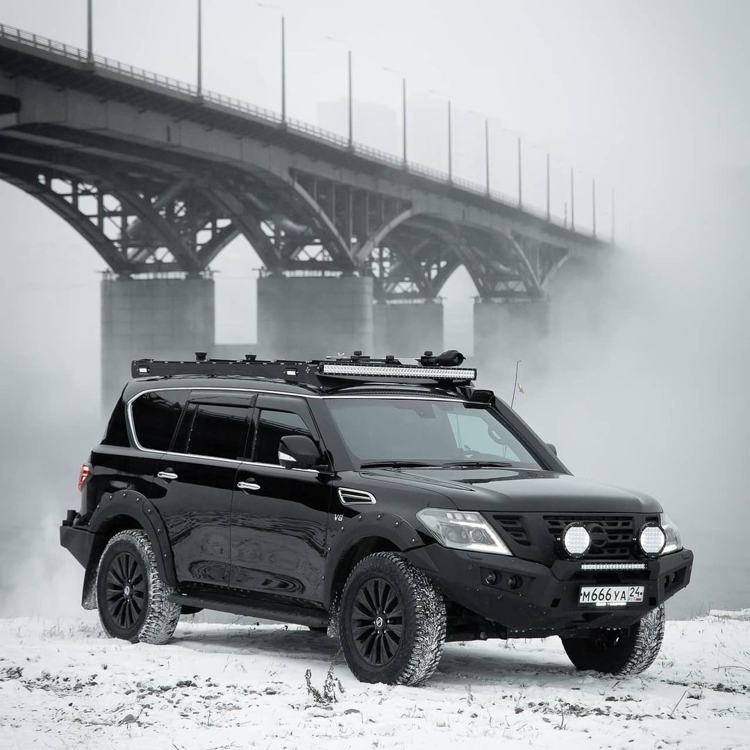 尼桑途乐y62改装全过程,途乐y62黑武士加备胎