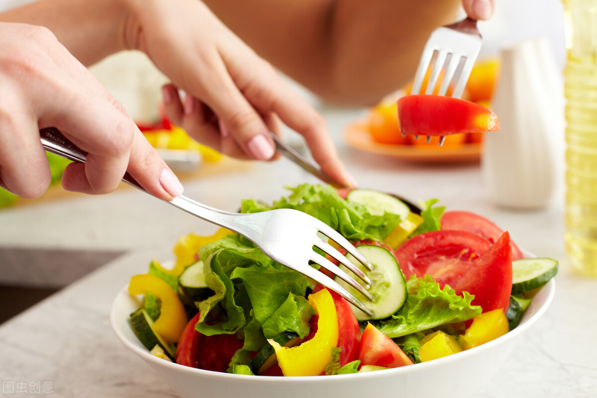 上了年纪之后，营养总是跟不上，有没有必要吃蛋*粉白**？医生说清楚