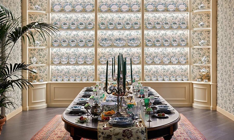 30万的屏风，86万的桌子，当Gucci、爱马仕、LV卖起了家居