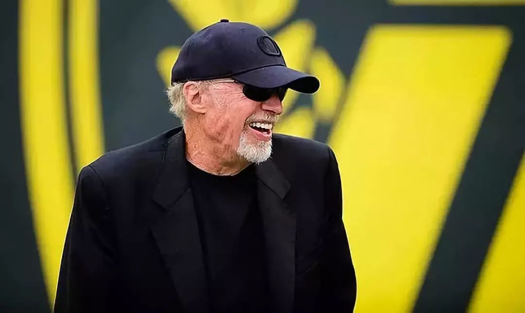 北美王思聪：《大黄蜂》不成功的话，就要回家继承百亿资产了