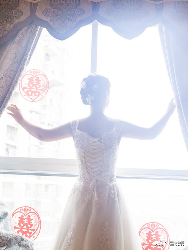 火逆狮子座,白羊座狮子座桃花运如何