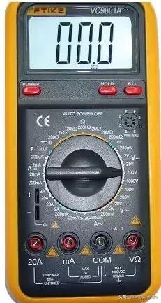 万用表怎么使用看完1分钟就学会,看一下万用表的操作方法视频