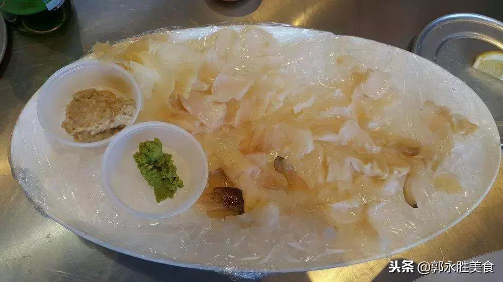 长相难以启齿的象拔蚌，当年餐桌上可是炙手可热！