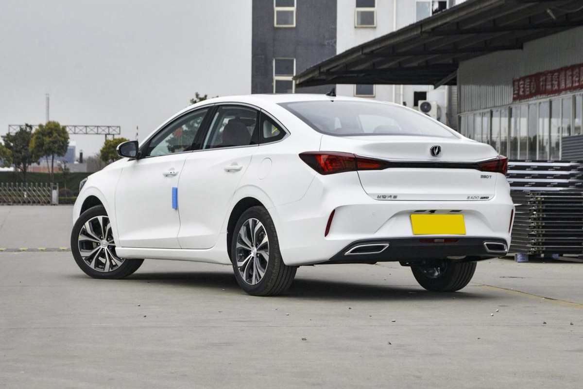 国产汽车买吉利好还是买宝骏好,长安吉利宝骏哪个车的质量好