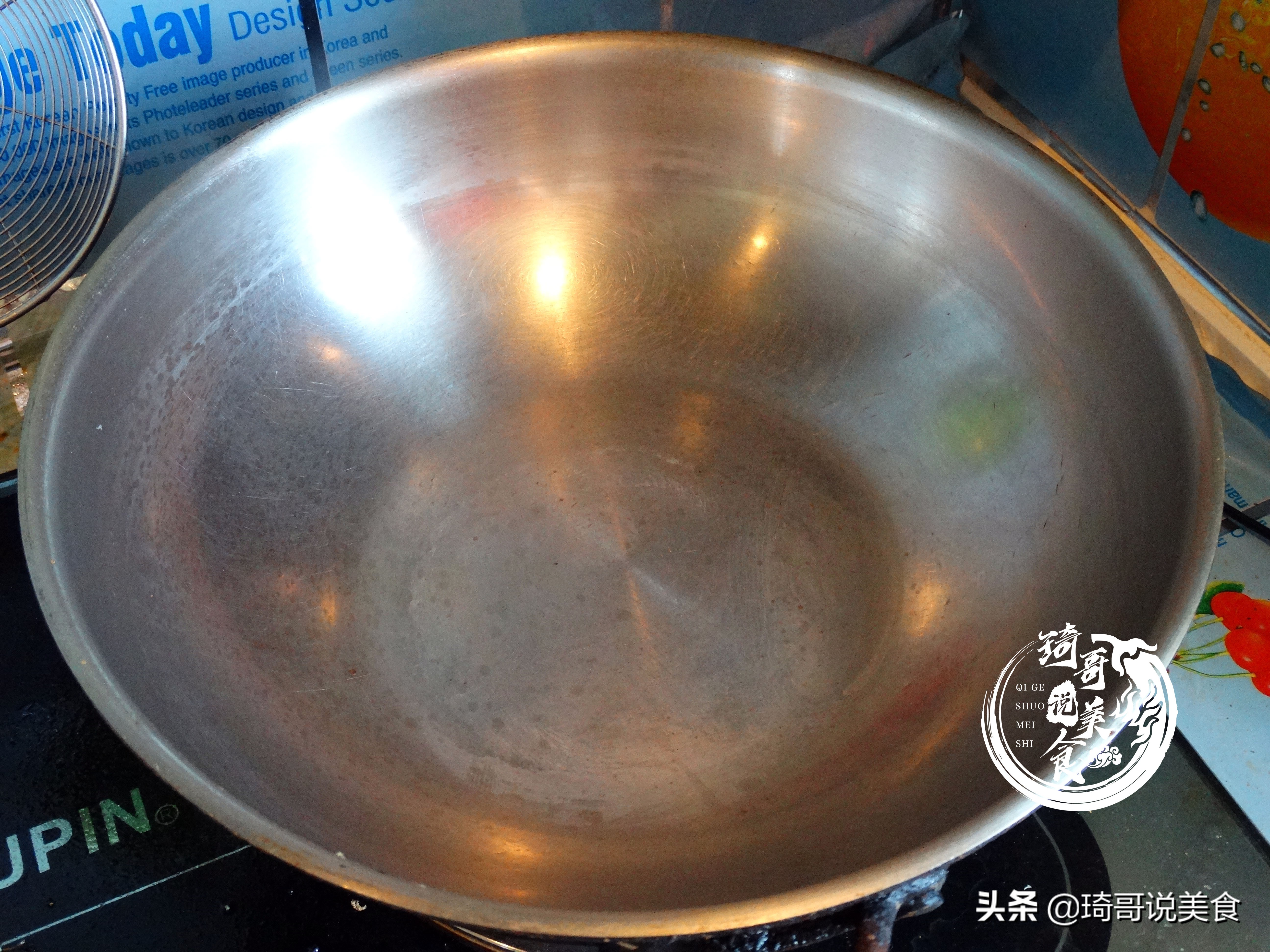 水煮虾的正确做法不腥,水煮虾的正确做法冷水还是沸水