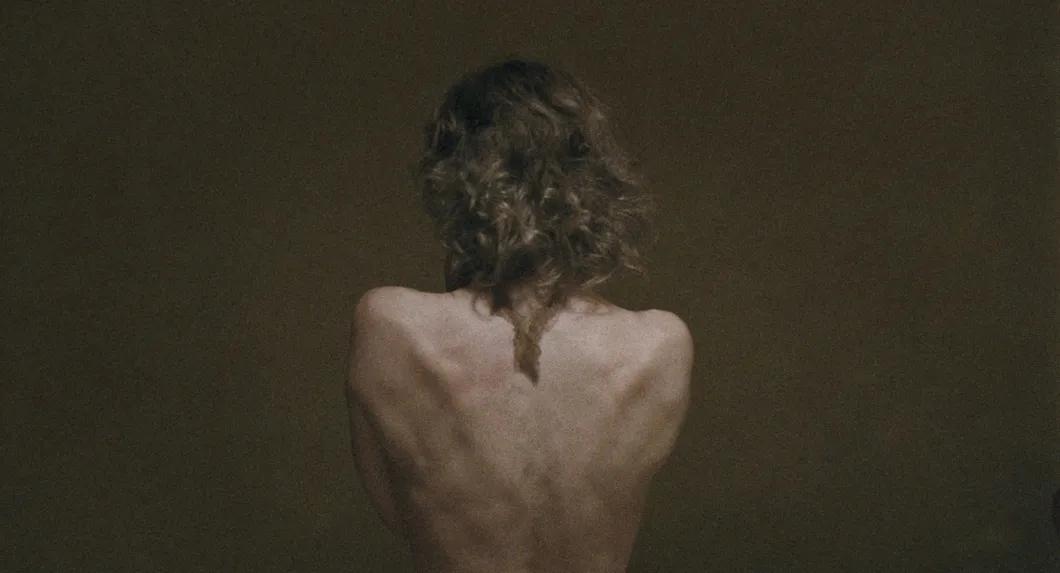 它是改变影史的神作，还是惨无人道的*行暴**？