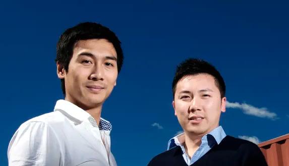 华人小伙在澳洲倒卖2元店商品，14年后竟双双变身传奇亿万富豪