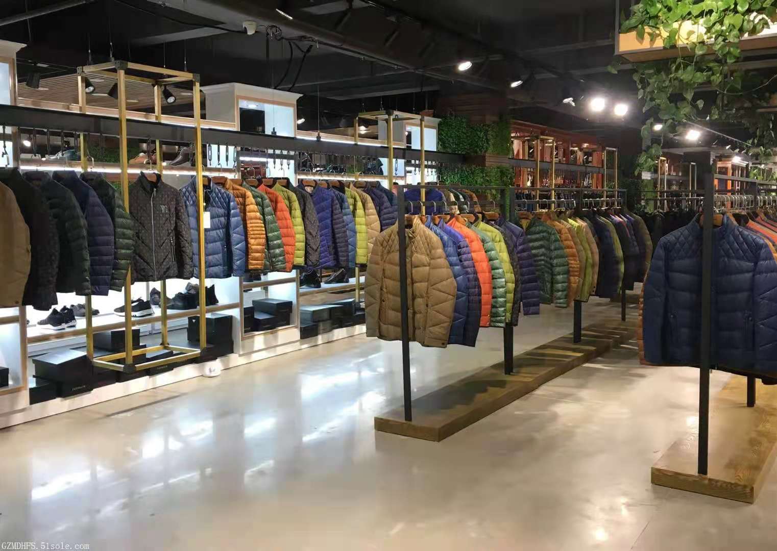 品牌尾货和市场尾货的区别,为啥尾货都是几十万件不知道真假