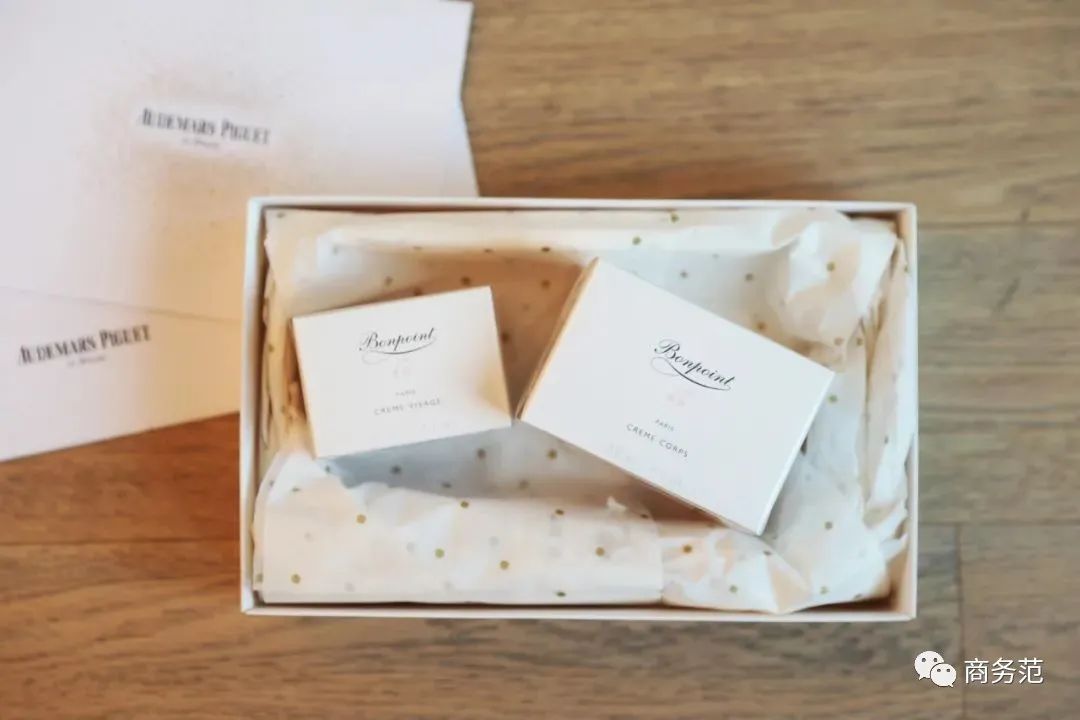 新生婴儿礼物必备物品清单,新生婴儿适合买什么礼物