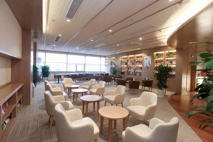 ¥799起/套-五一端午不加价！全家住金鸡湖畔酒店，吃海鲜大餐！