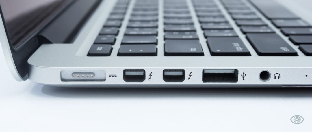 新的笔记本接口,目前笔记本电脑标配的接口有