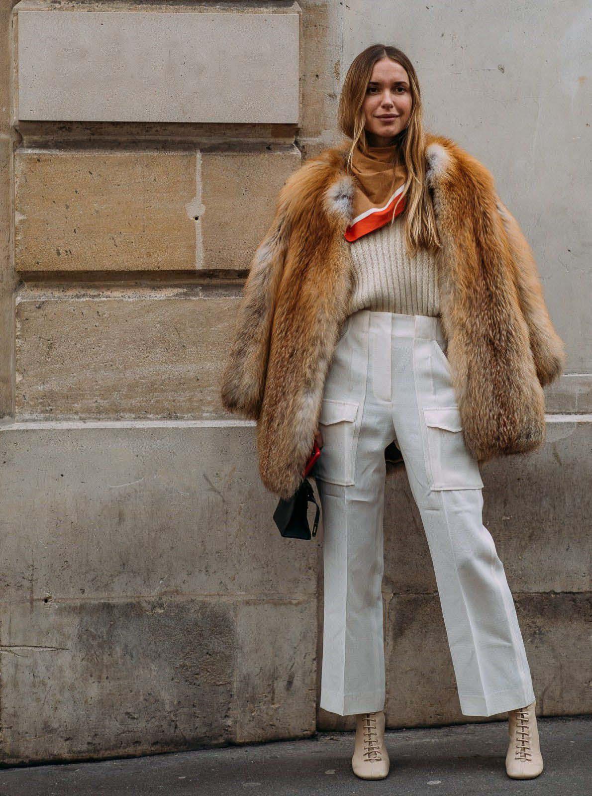 好穿还显瘦的神裤推荐秋冬穿搭,小黑裤今年冬季三款裤子显气质