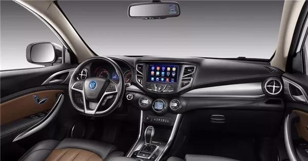 荣威ei6plus和比亚迪秦prodm对比,比亚迪秦和荣威ei6max哪个好