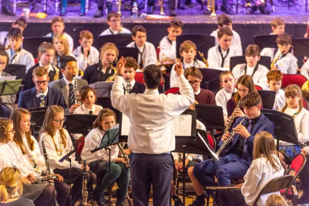 萨塞克斯丨阿丁莱学院