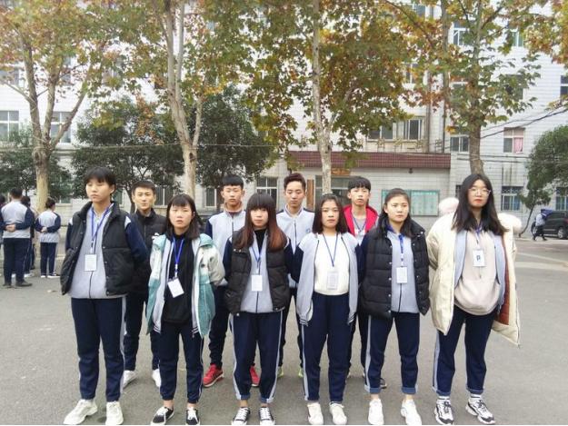 男生上中专学什么职业比较有前途,中专热门专业男生