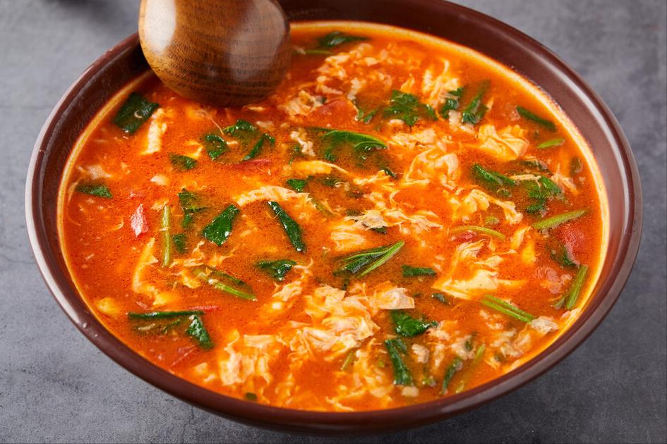 怎样制作的蛋花汤蛋花不会粘起来,做蛋花汤别急着倒蛋液