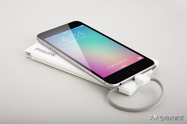 出门旅游充电宝推荐,出游必备物品清单充电宝