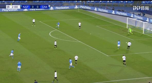 18岁门将欧冠重大失误,2017-2018欧冠门将10大的精彩扑救