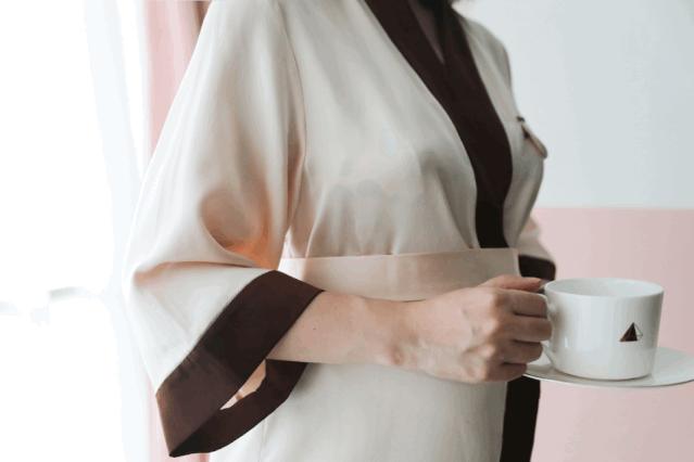 双面真丝枕套加真丝眼罩,宅家必备的高颜值睡衣