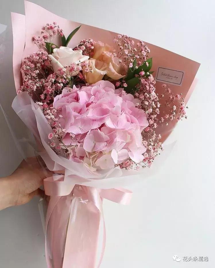 母亲节送什么花比较实用,母亲节送什么花合适呢