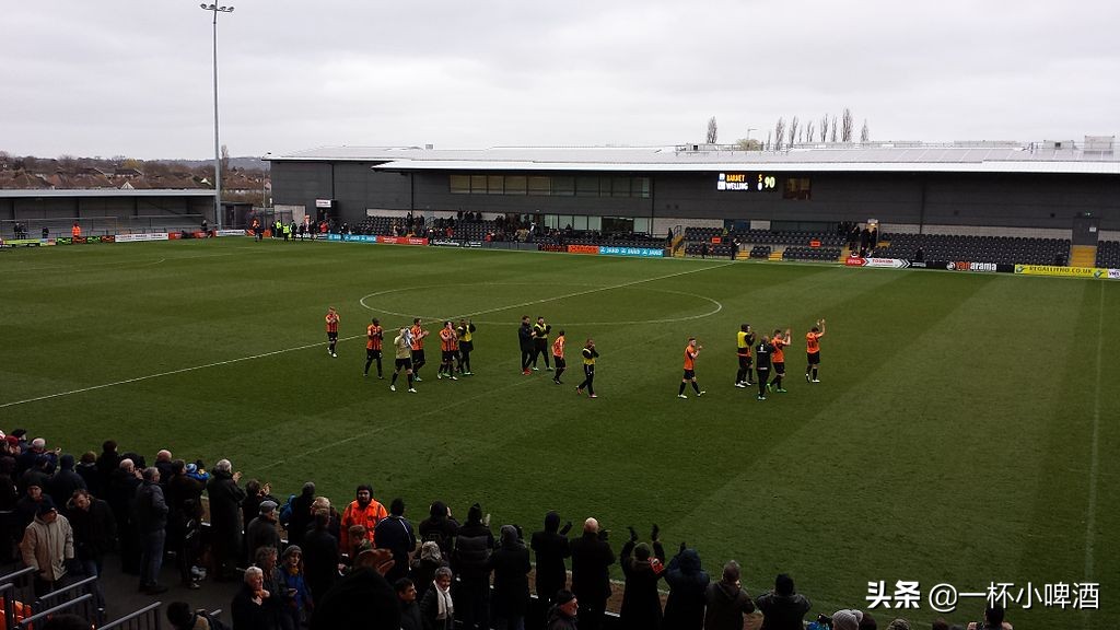 英格兰第四级别联赛专业球场,观看英格兰第8级别联赛