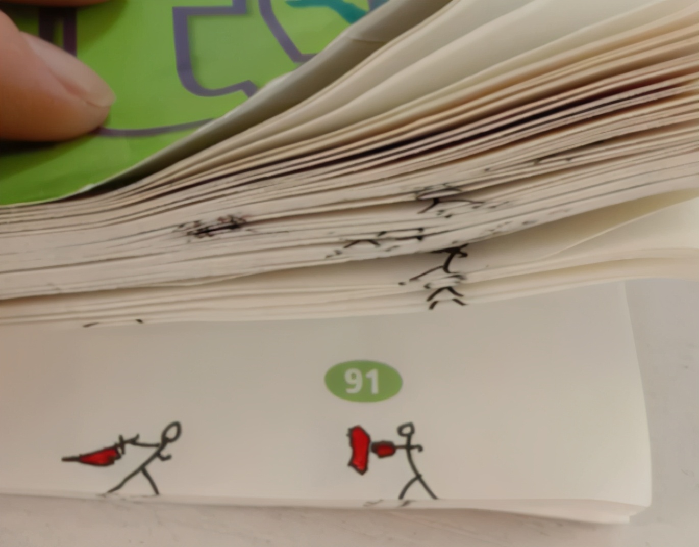 从儿子兜里翻出“剑谱”，第一页秘笈“忘掉爱”，让人笑弯了腰