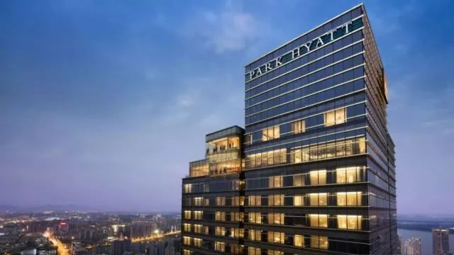 英伦酒店设计大师,顶级奢华酒店室内设计